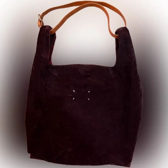 Martin Margiela Plum Velvet Shoulder Bag! 🔥 - Picture 2 of 7